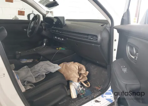 2024 Honda Hr-V 2Wd Ex-L/2Wd Ex-L W/O Bsi from USA, damaged, VIN 3CZRZ1H7XRM710855